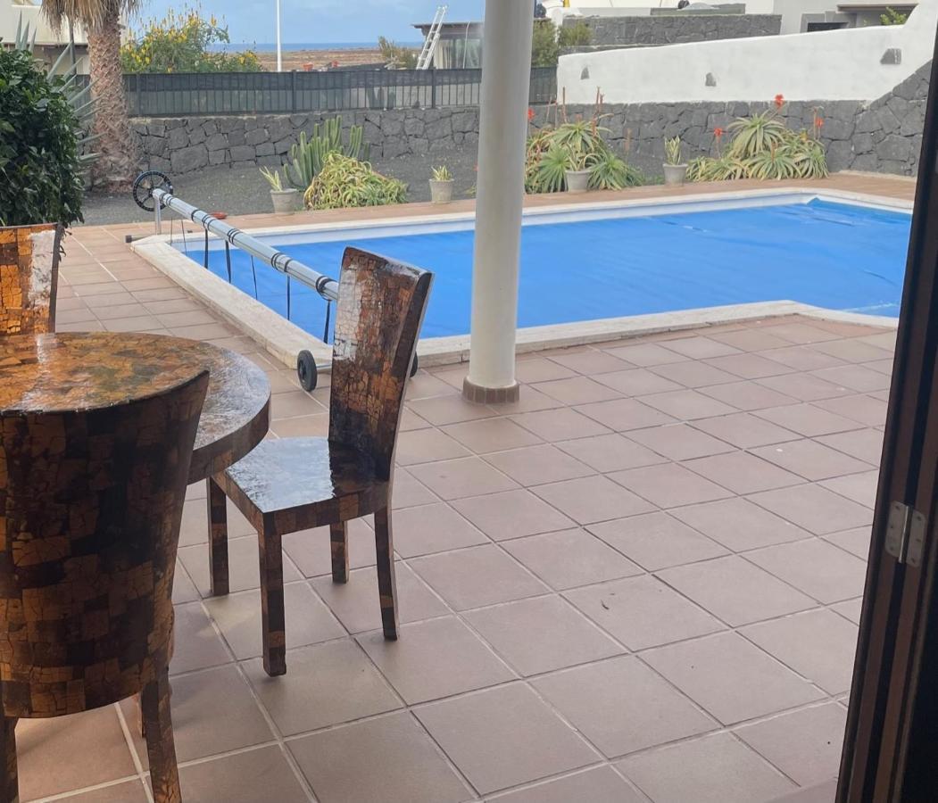 Villa Tania - Villa Independiente Con Piscina Privada Playa Blanca  Exterior foto
